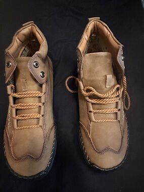 Men's Tan Chukka Boots - Casual Leather Lace-Up
